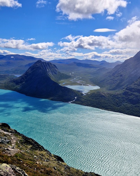 Besseggen Ridge | Tips & Tricks on Hiking | Cabin Trip Ideas